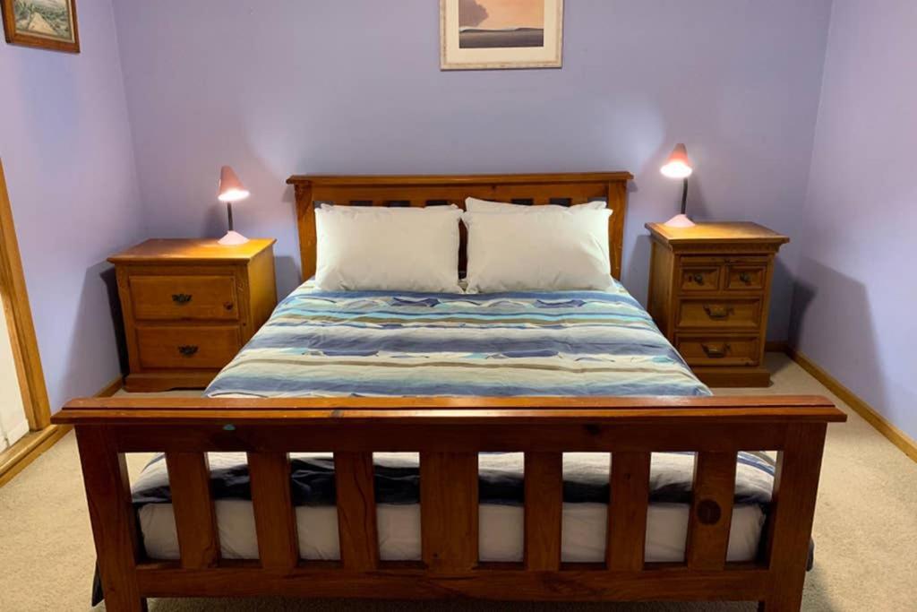 Leeward 'Tranquil Beachfront' Kingscote Exterior foto